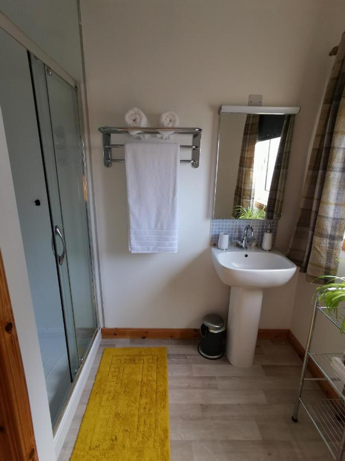 Alt-An Ensuite Self Catering Apartment With Twin Bedroom Форт Вильям Экстерьер фото